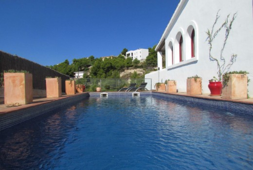 Chalet - Sale - Barcelona - Barcelona