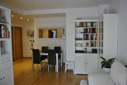 Piso - Продажа - Barcelona Sants-Poble sec-Montjuic - Barcelona Sants