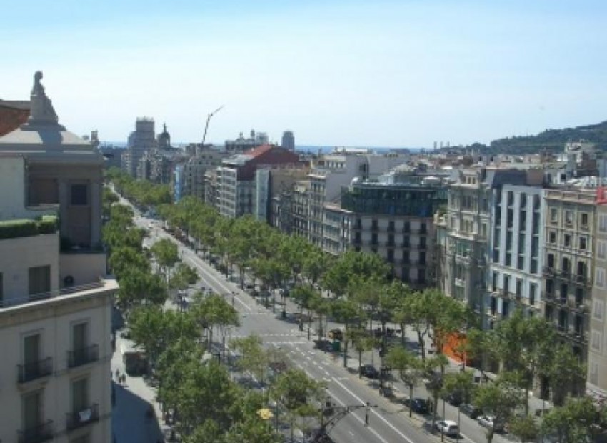 Продажа - Инвестиции -
Barcelona