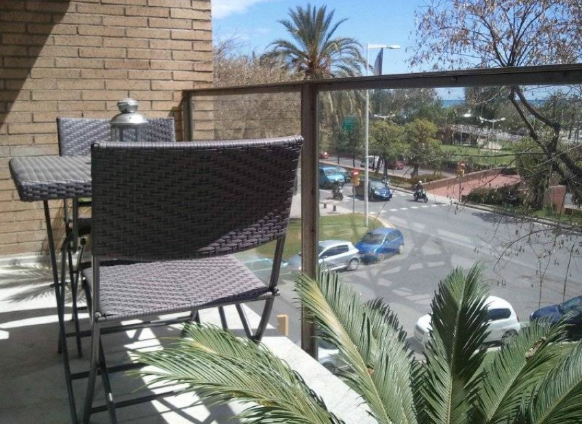 Продажа - Piso -
Barcelona - El Poblenou