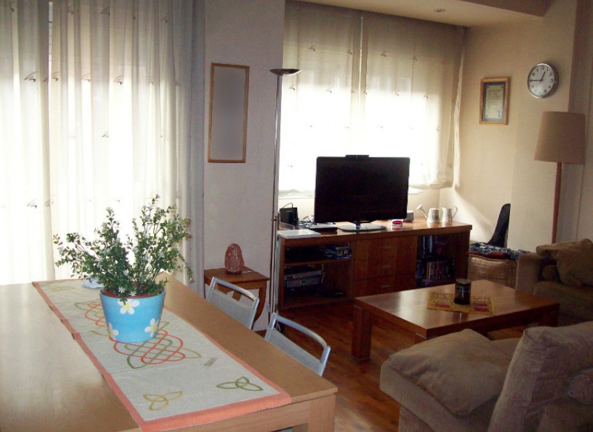 Продажа - Piso -
Eixample