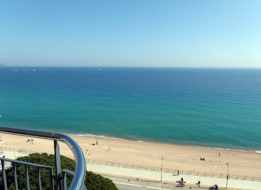 Продажа - Piso -
Lloret de mar - Blanes - Tossa de mar - 1