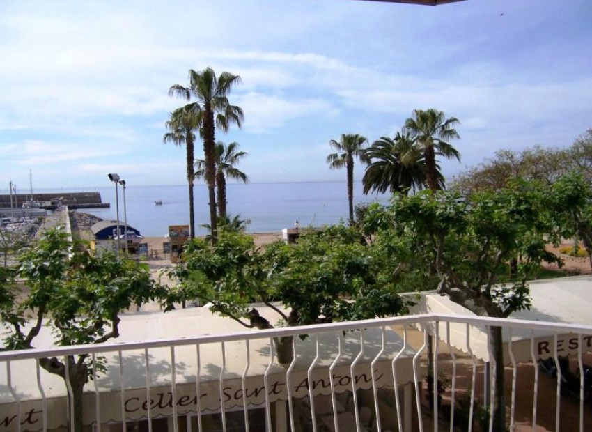 Продажа - Piso -
Lloret de mar - Blanes - Tossa de mar - 1