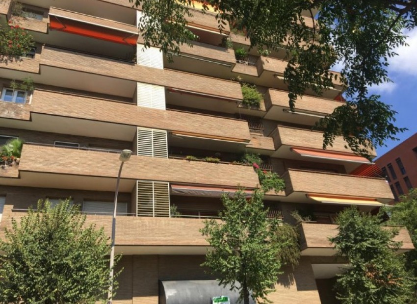 Продажа - Piso -
Sarrià-Sant Gervasi-Pedralbes