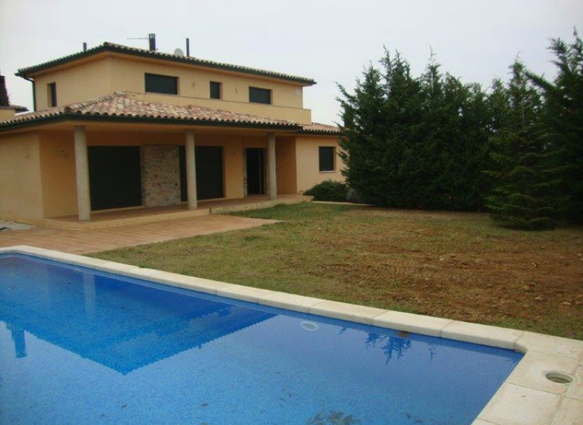 Продажа - Вилла -
Begur, Calella de Palafrugell - mar