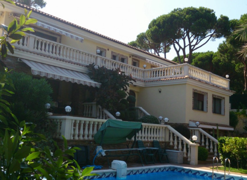 Продажа - Вилла -
Lloret de mar - Blanes - Tossa de mar - 1