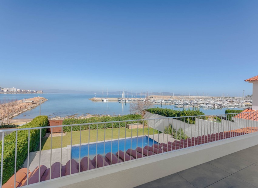 Продажа - Вилла -
Roses, Empuriabrava, L'Escala - 1