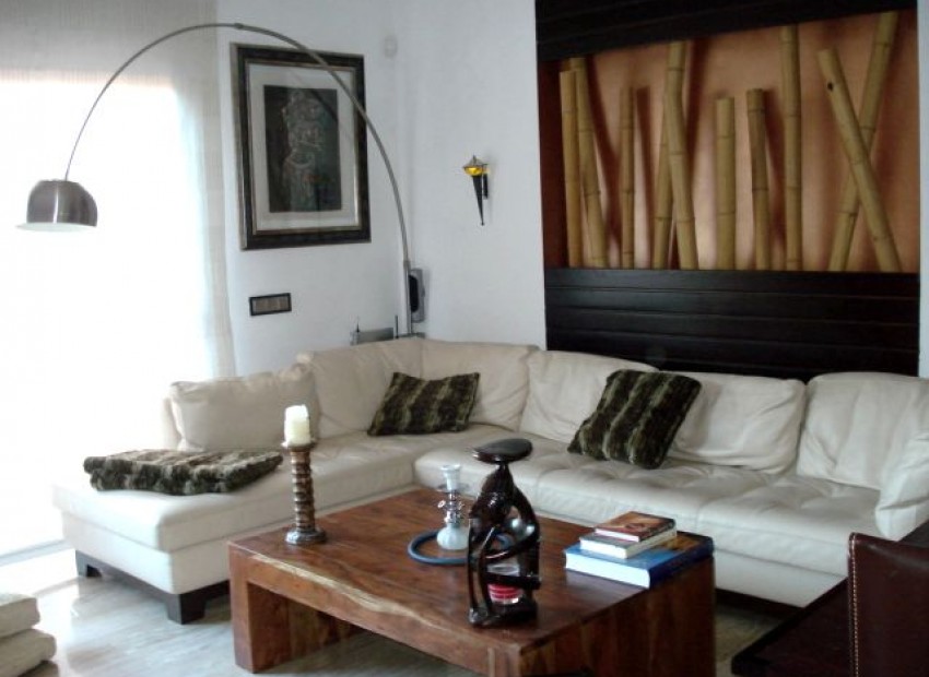 Sale - Adosado -
Gava