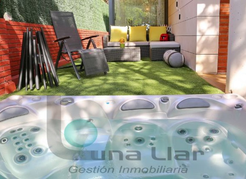 Sale - Adosado -
Gava