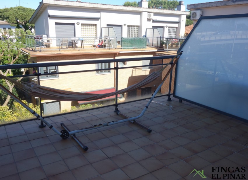 Sale - Adosado -
Gava