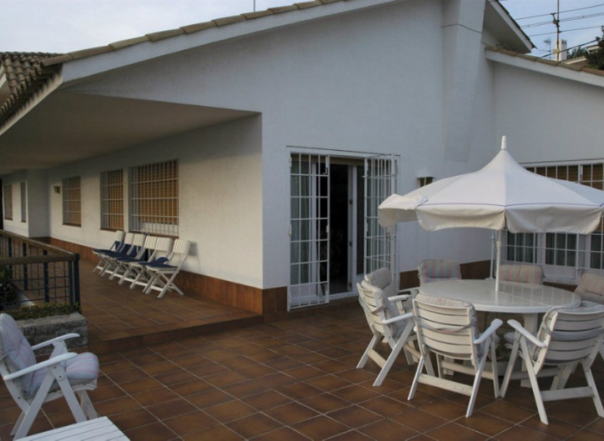 Sale - Casa/Chalet Individual -
Alella, Premia, Vilassar - 1