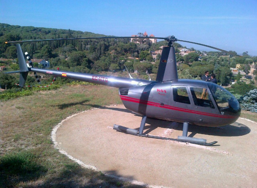 Sale - Chalet -
Barcelona