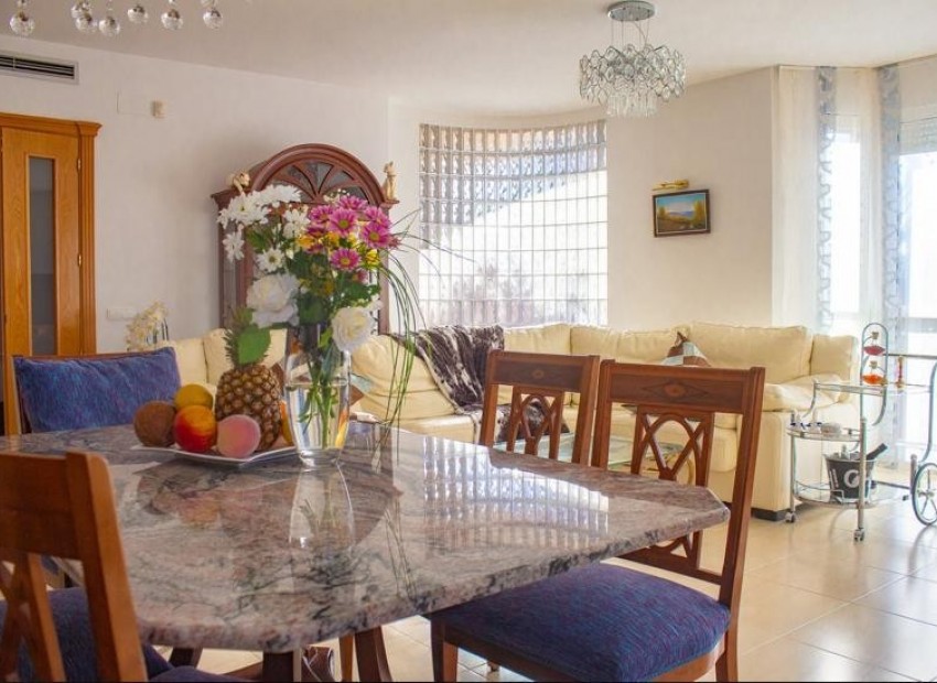 Sale - Chalet -
Cambrils