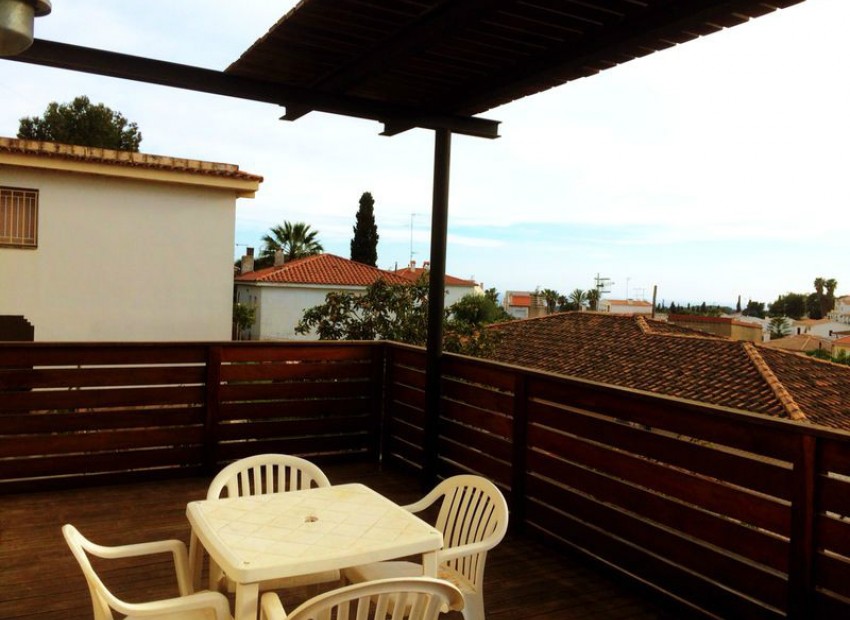 Sale - Chalet -
Cunit