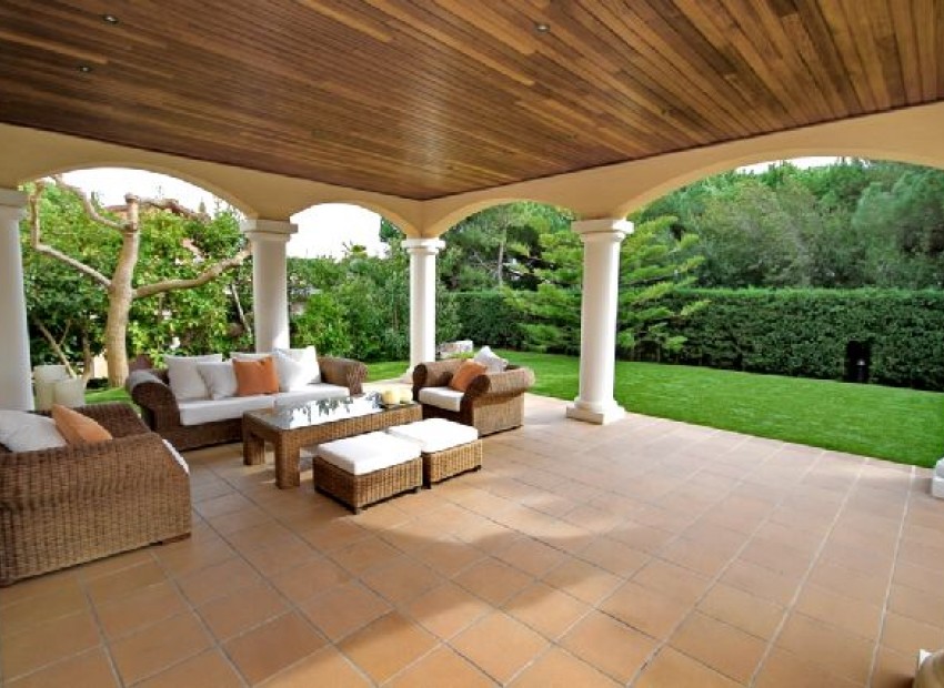 Sale - Chalet -
Gava