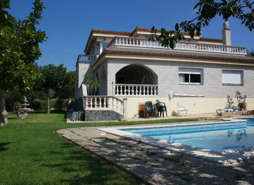 Sale - Chalet -
Lloret de mar - Blanes - Tossa de mar - 1