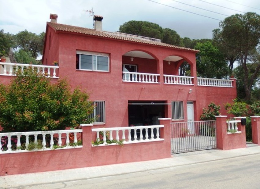 Sale - Chalet -
Lloret de mar - Blanes - Tossa de mar - 1