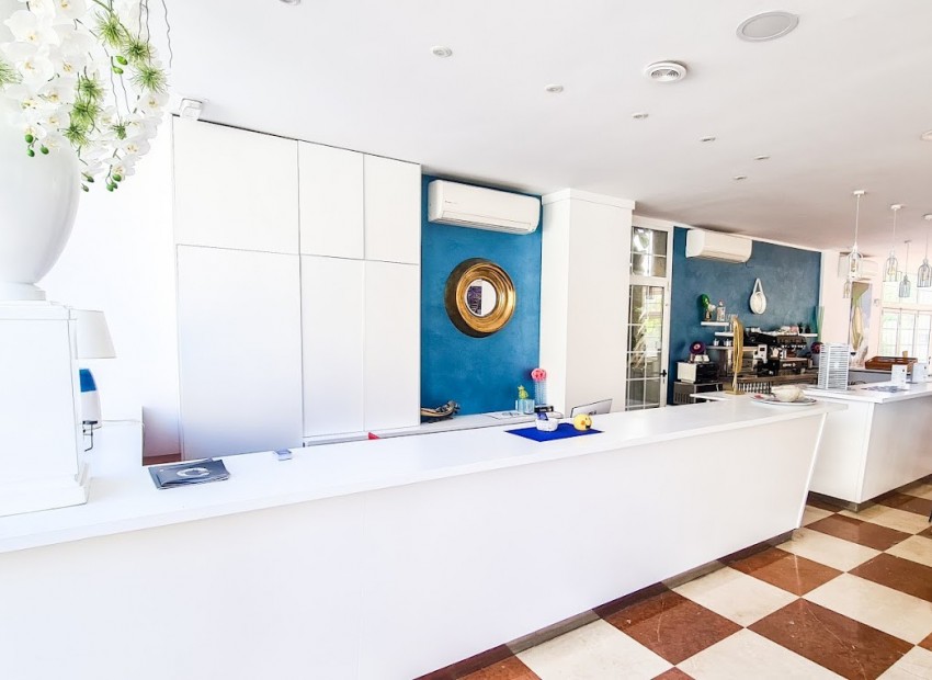 Sale - Hotel -
Calafell