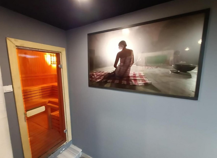 Sale - Hotel -
Patja de Aro - Sant Feliu de Guixols - Sant Antoni de Calonge - Costa