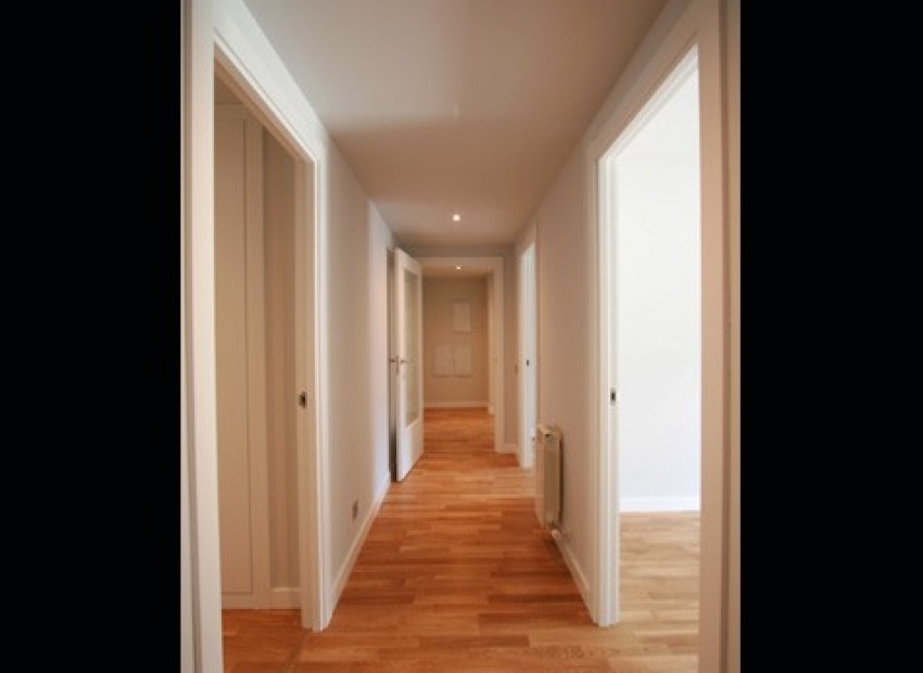 Sale - Piso -
Barcelona