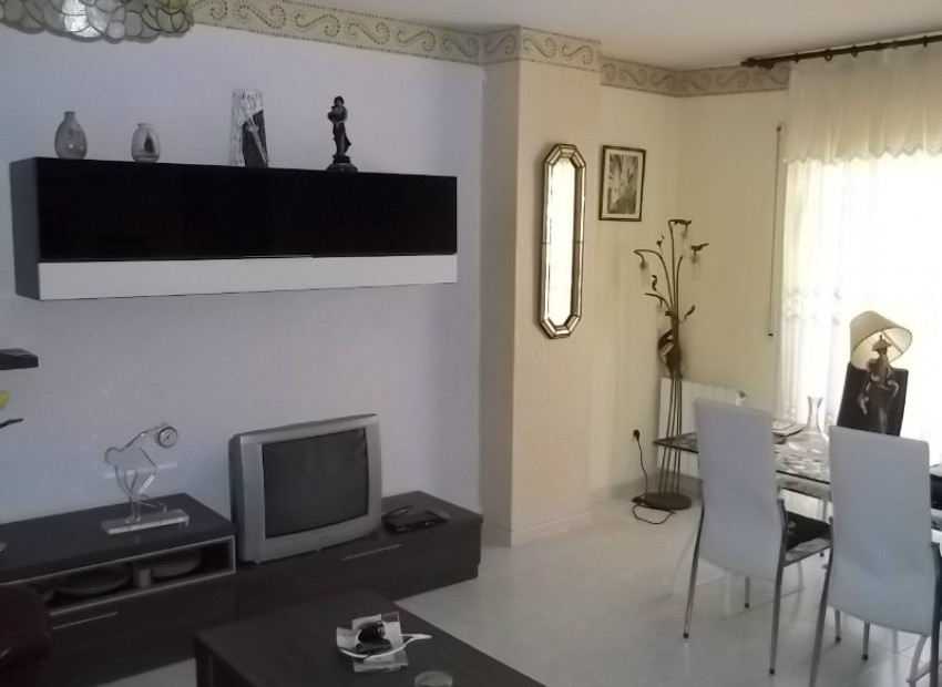 Sale - Piso -
Barcelona