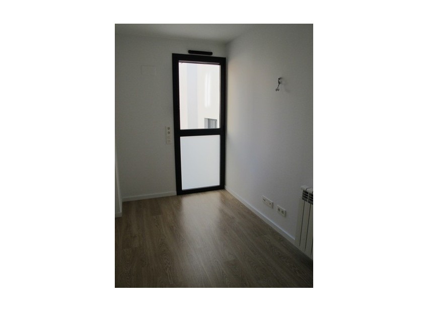 Sale - Piso -
Barcelona