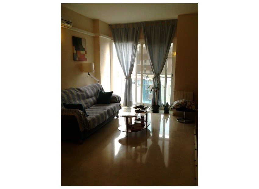 Sale - Piso -
Barcelona