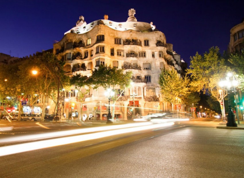 Sale - Piso -
Barcelona