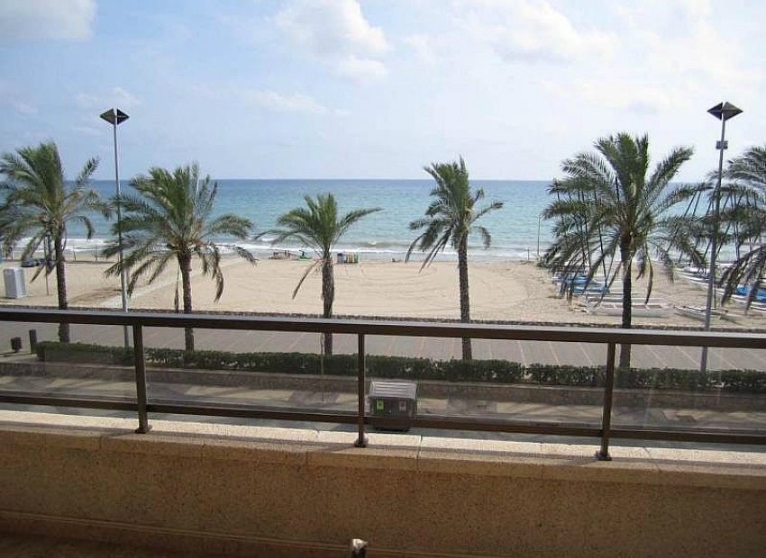 Sale - Piso -
Calafell