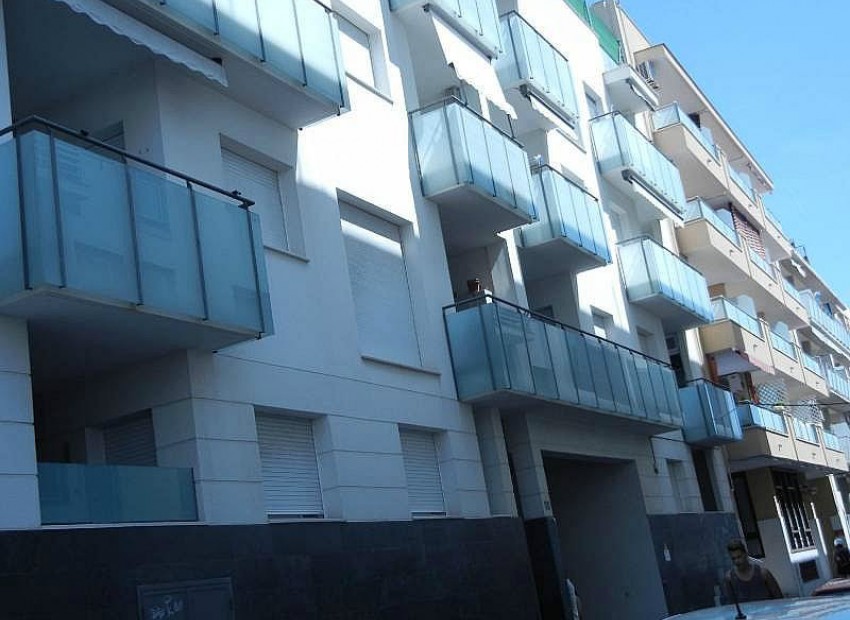 Sale - Piso -
Calafell