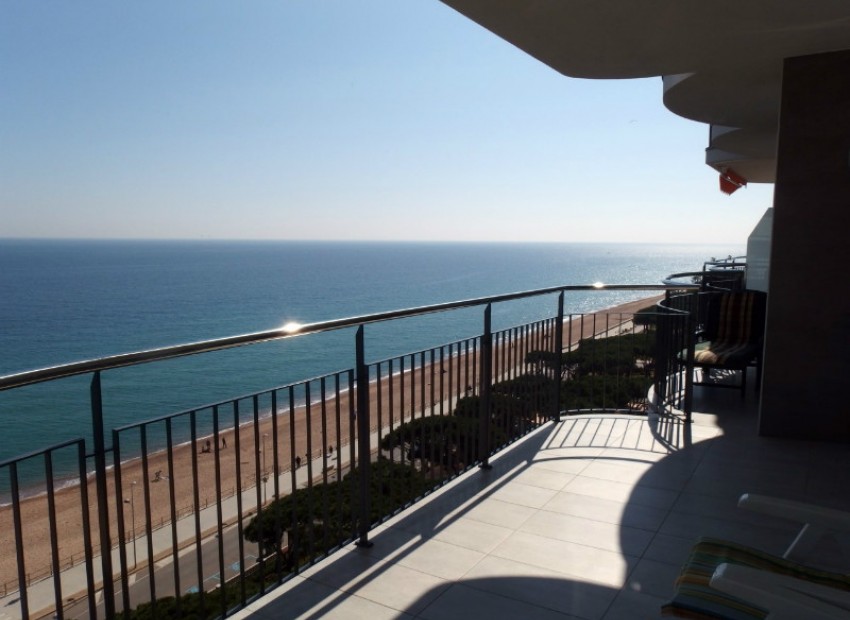 Sale - Piso -
Lloret de mar - Blanes - Tossa de mar - 1