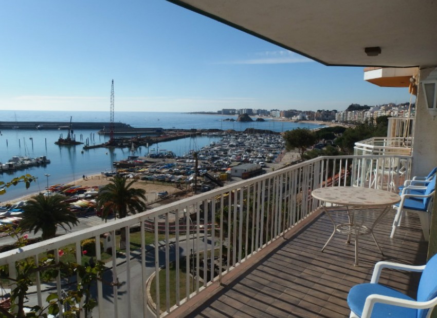 Sale - Piso -
Lloret de mar - Blanes - Tossa de mar - 1