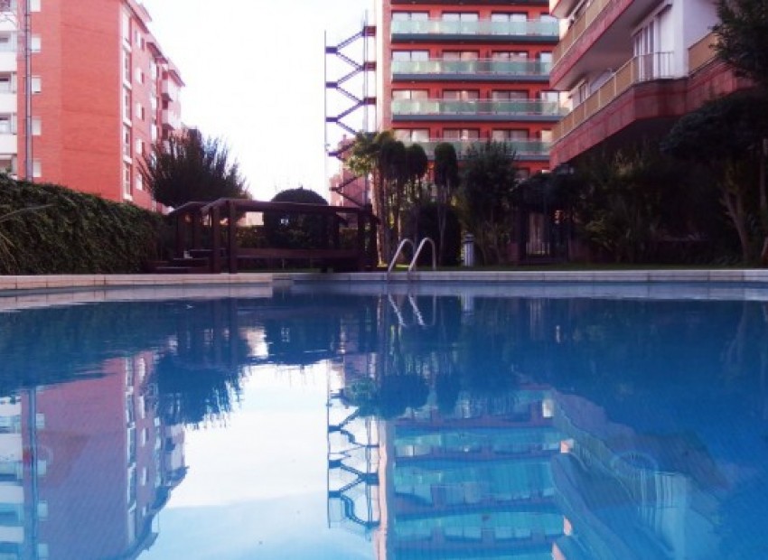 Sale - Piso -
Lloret de mar - Blanes - Tossa de mar - 1