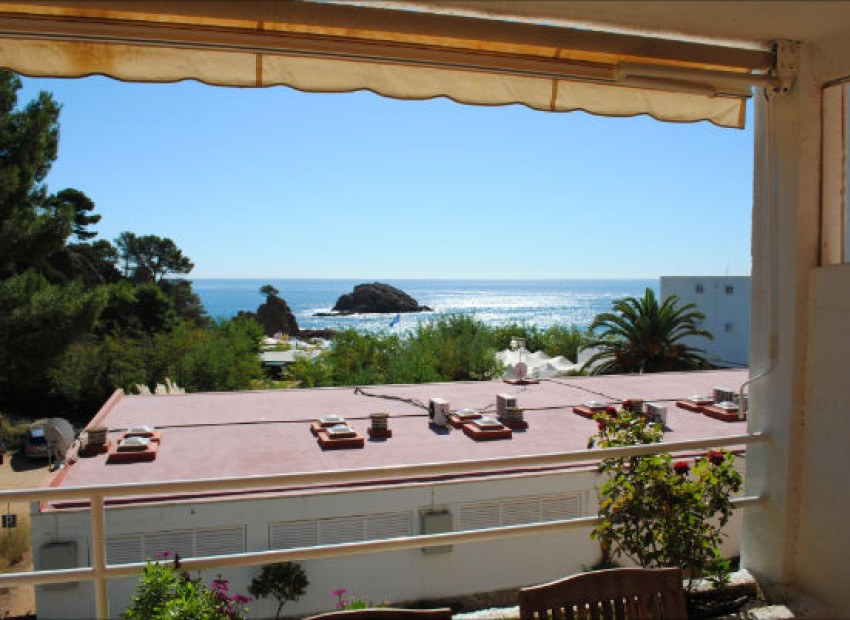 Sale - Piso -
Lloret de mar - Blanes - Tossa de mar - 1