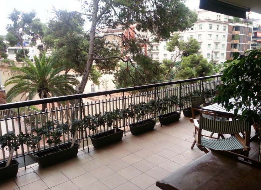 Sale - Piso -
Sarrià-Sant Gervasi-Pedralbes