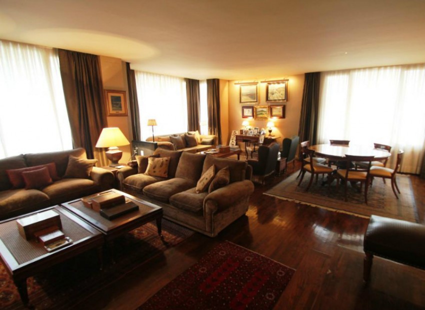 Sale - Piso -
Sarrià-Sant Gervasi-Pedralbes