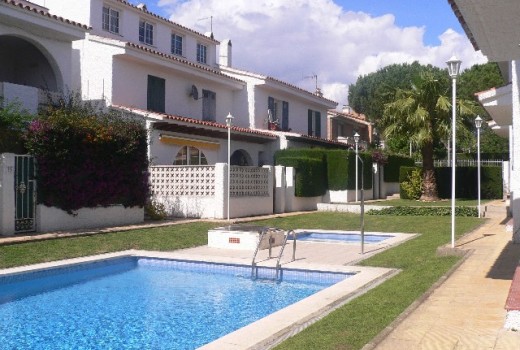 Таунхаус - Продажа - Cambrils -
                Cambrils