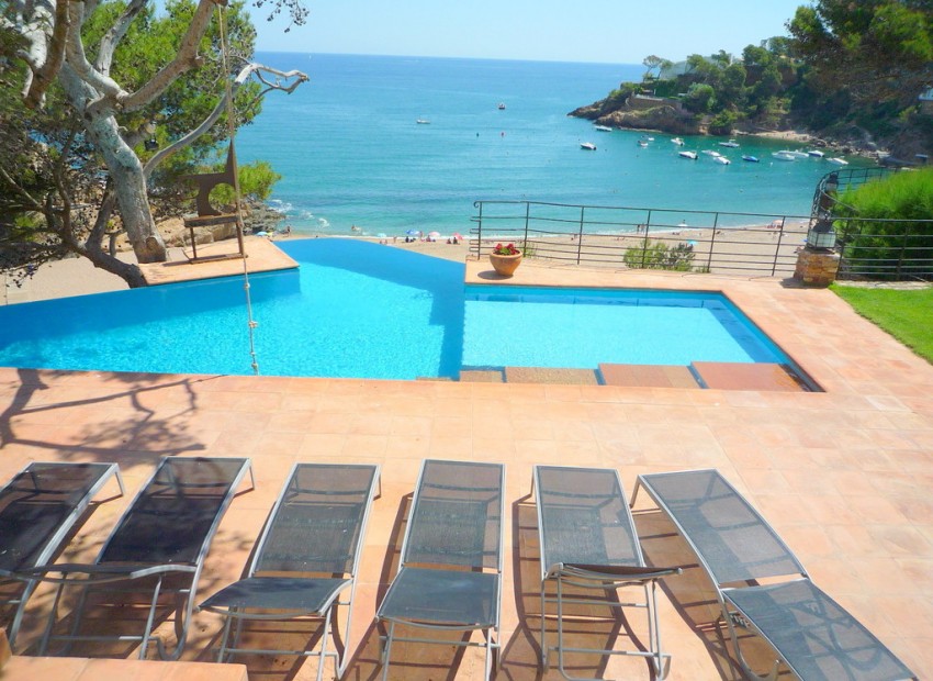 Venda - Chalet -
Begur, Calella de Palafrugell - mar