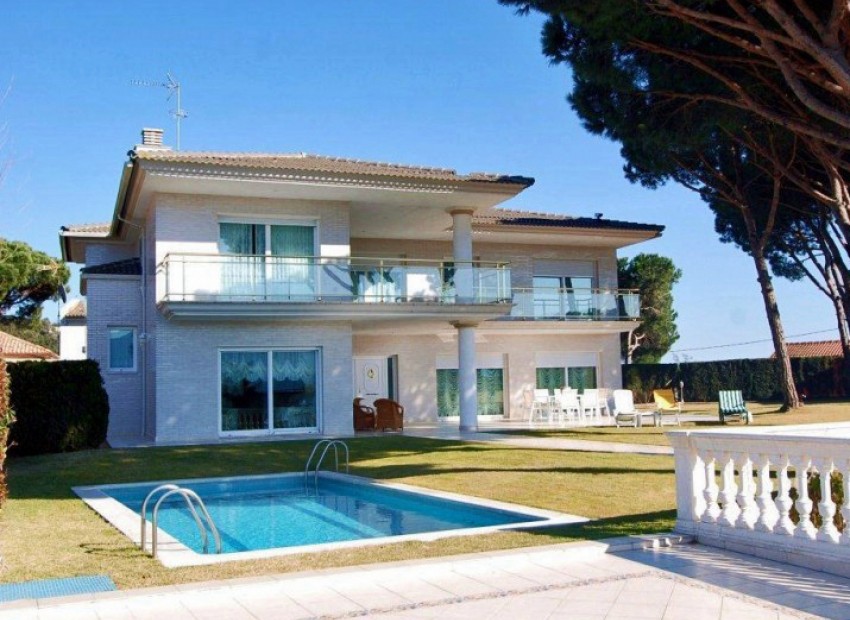 Venda - Chalet -
Lloret de mar - Blanes - Tossa de mar - 1