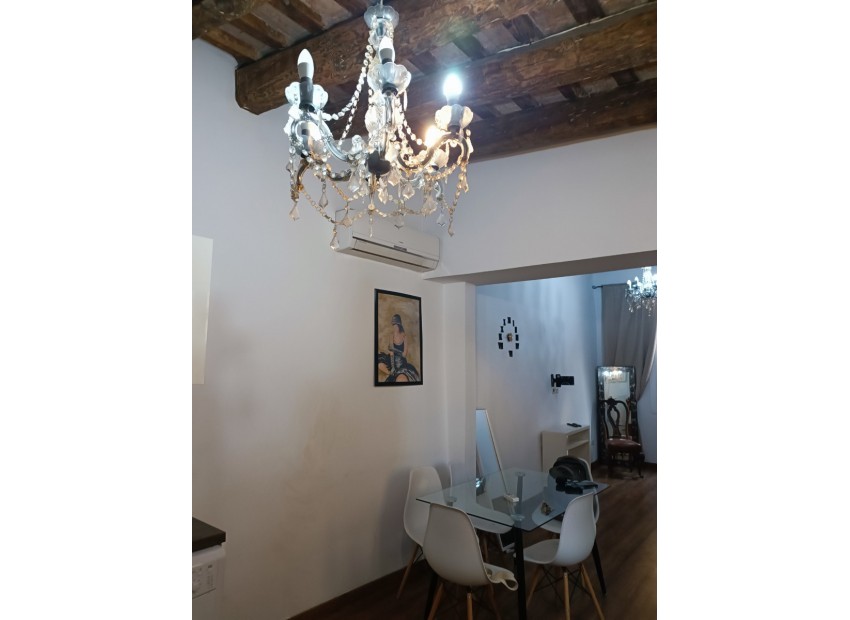 Venda - Piso -
Barcelona - El Gòtic