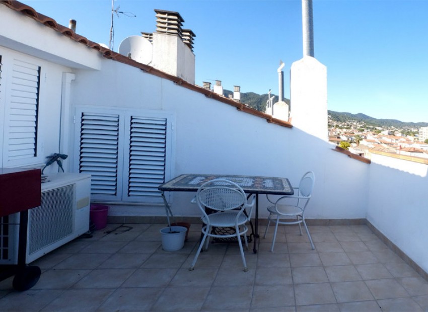 Venda - Piso -
Barcelona