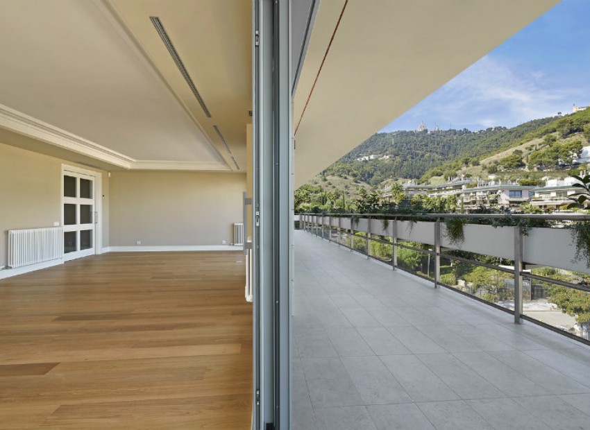 Venda - Piso -
Barcelona