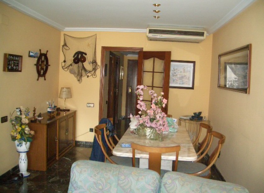 Venda - Piso -
Calafell