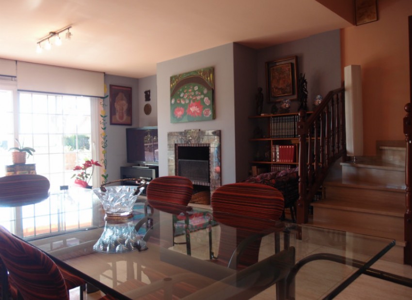 Venta - Adosado -
Barcelona