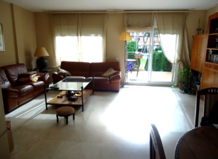 Venta - Adosado -
Barcelona