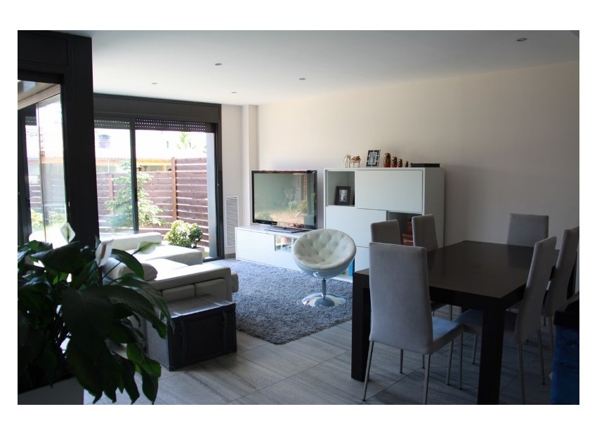 Venta - Adosado -
Barcelona