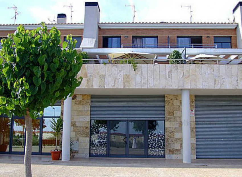 Venta - Adosado -
Calafell