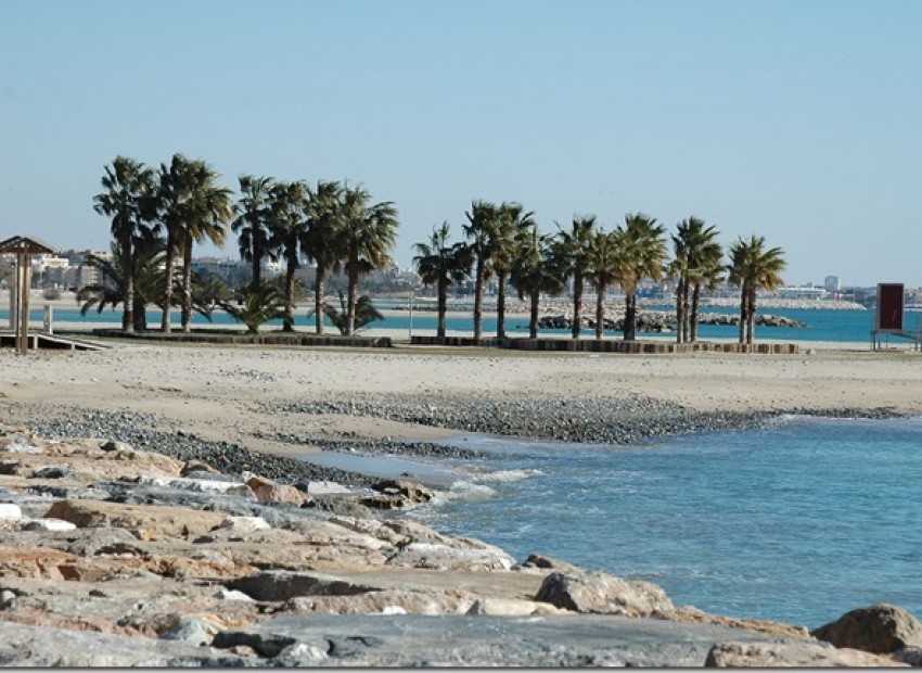 Venta - Adosado -
Cambrils