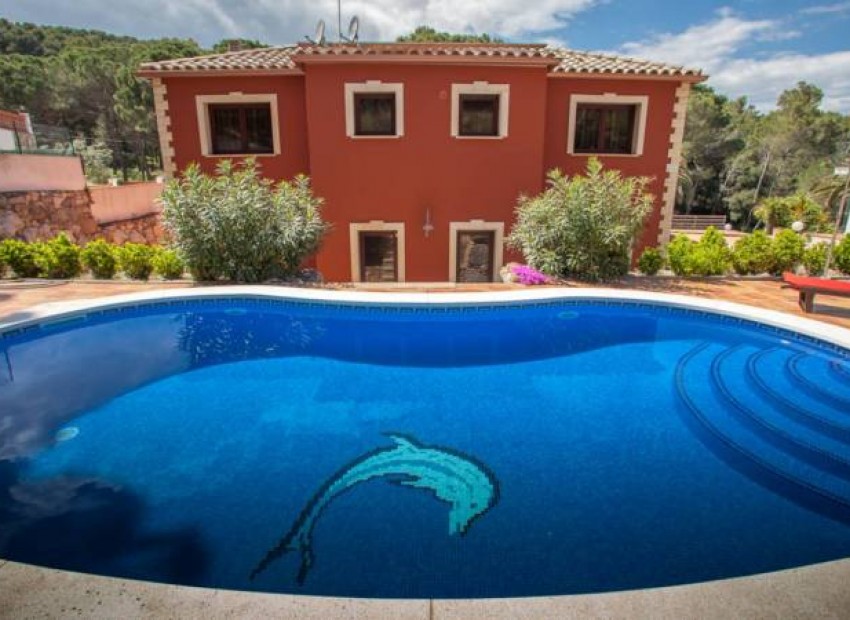 Venta - Chalet -
Begur, Calella de Palafrugell - mar