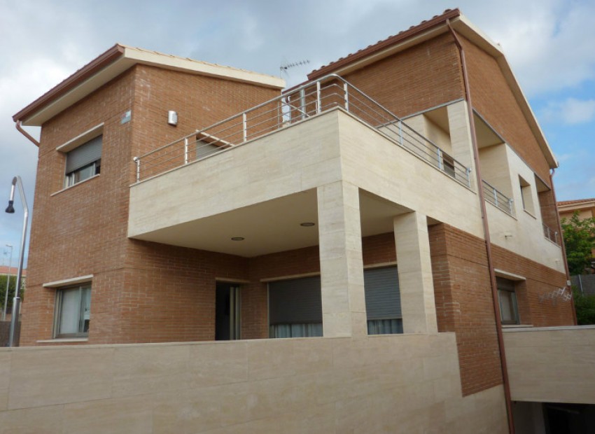 Venta - Chalet -
Calafell